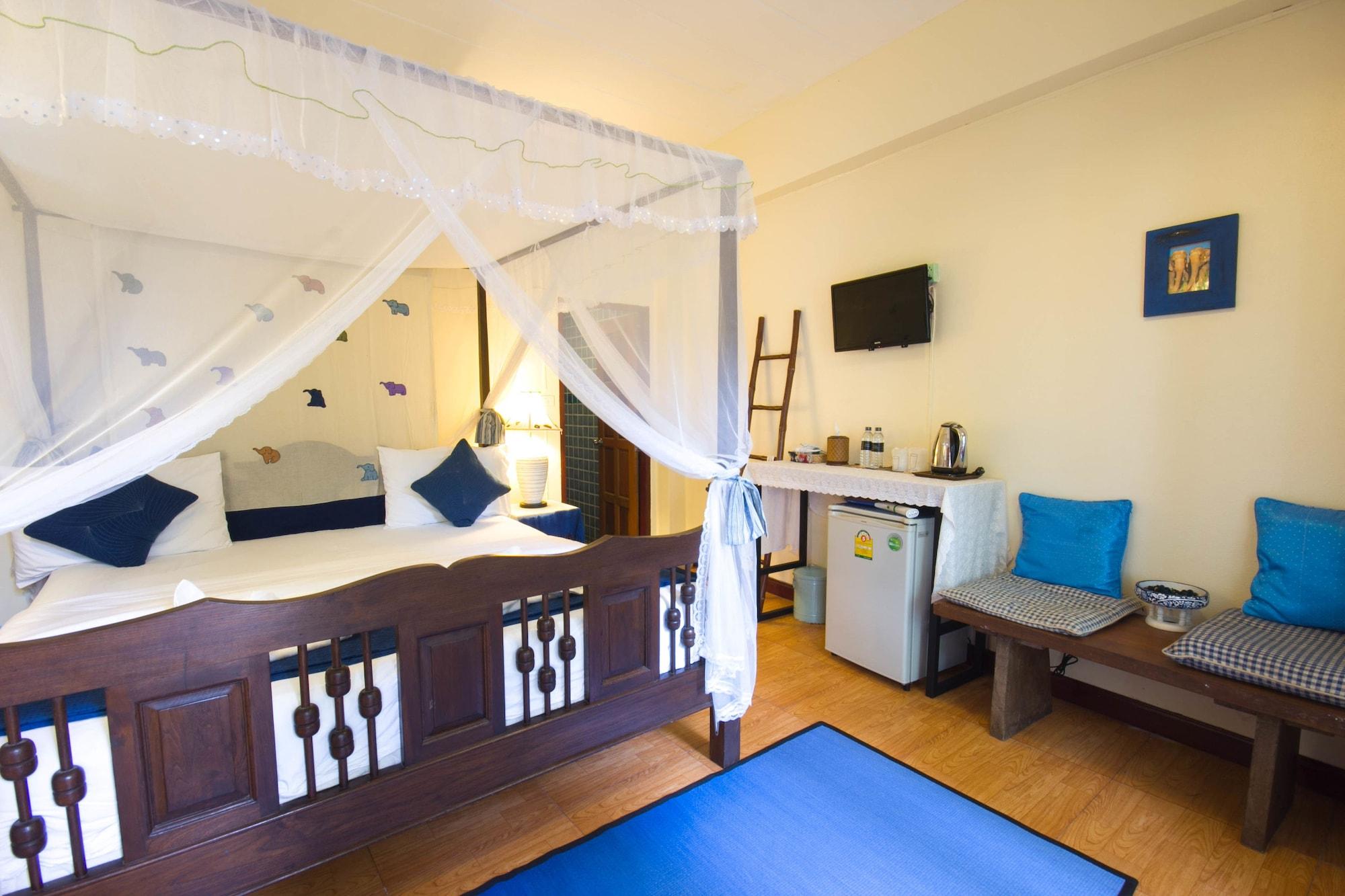 Bed and breakfast Changmoi House