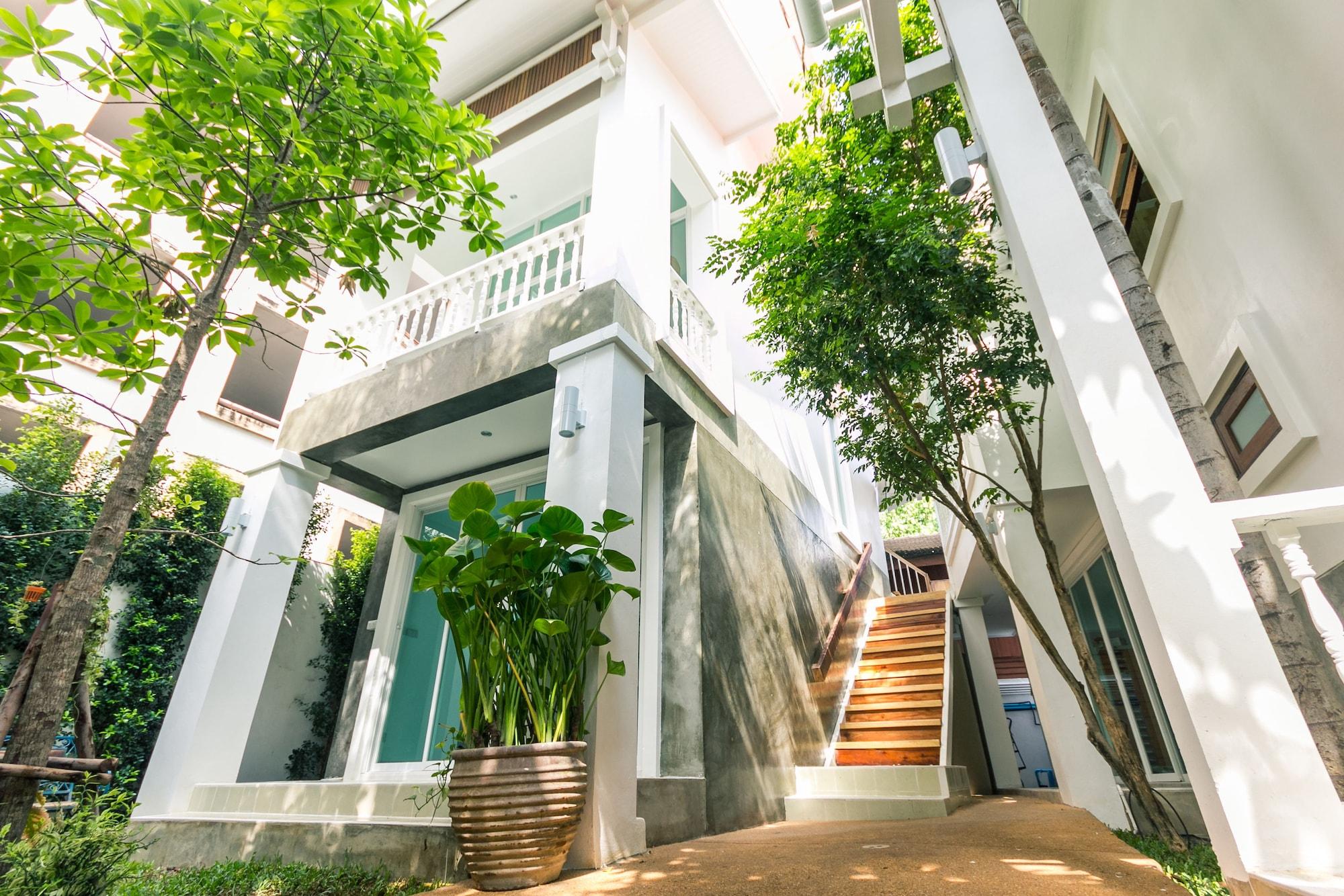 बिस्तर और नाश्ता Changmoi House 3*